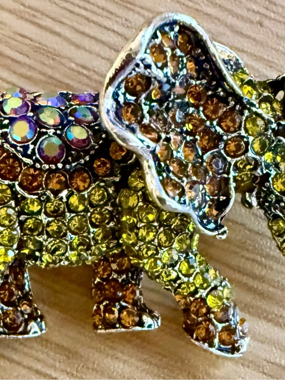 Elephant Rhinestone and Clover Brooches! New